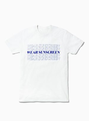 Lleva camiseta con protector solar